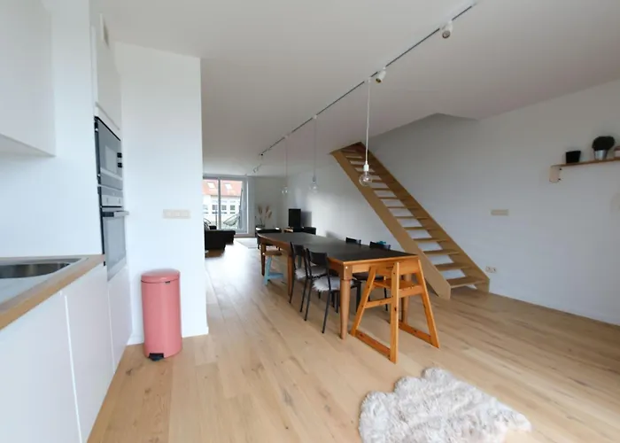Prachtig Duplex Appartement Met Balkon Te Wenduine